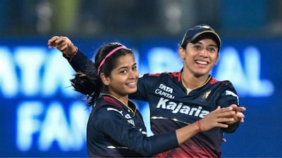 'दीड महिन्यात स्मृतीने जे सहन केलं...', RCB ने ट्रॉफी जिंकताच श्रेयांका पाटील झाली इमोशनल