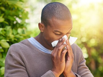 Science : अचानक शिंका का येते? शरीर देत असलेला हा सिग्नल ओळखा