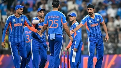 आफ्रिकेने फिरवले टीम इंडियाचे ग्रह, सेमी फायनलचं समीकरण बिघडलं, सूर्यावर डाव उलटला!