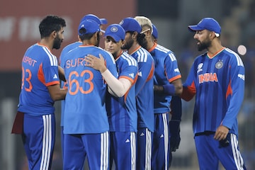 IND vs WI पाऊस पडला तर काय होणार, सेमी फायनलला भारत जाणार का वेस्ट इंडिज? IND vs WI पाऊस पडला तर काय होणार, सेमी फायनलला भारत जाणार का वेस्ट इंडिज?