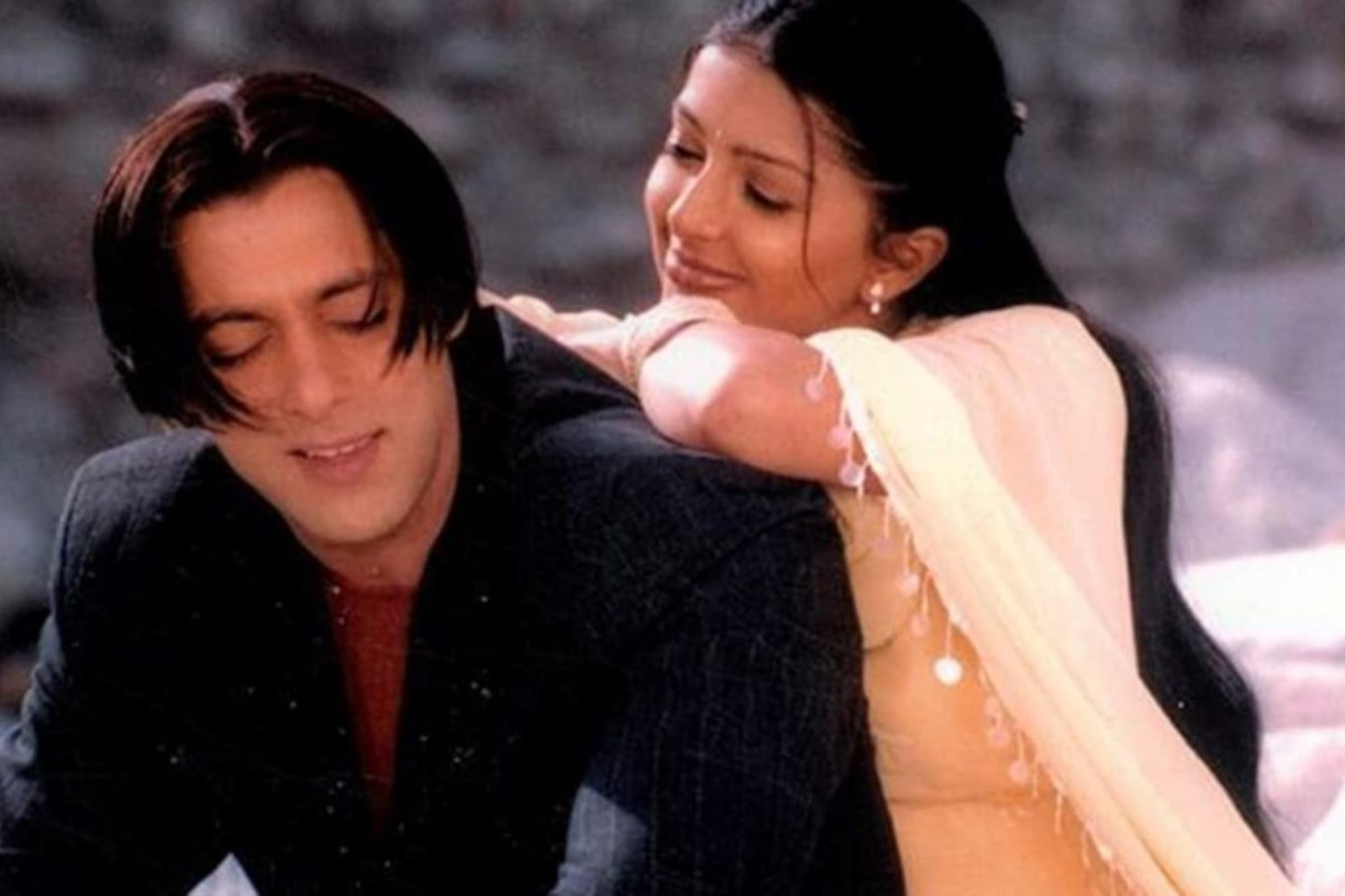 व्हॅलेंटाईन वीकची तयारी! 'तेरे नाम'सह 3चित्रपट थिएटरमध्ये रि-रिलीज होणार; तारखा व्हॅलेंटाईन वीकची तयारी! 'तेरे नाम'सह 3चित्रपट थिएटरमध्ये रि-रिलीज होणार; तारखा