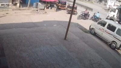 Titwala Tragedy: Motorcyclist Vaibhav Bhamre Dies in Horrific Dumper Accident