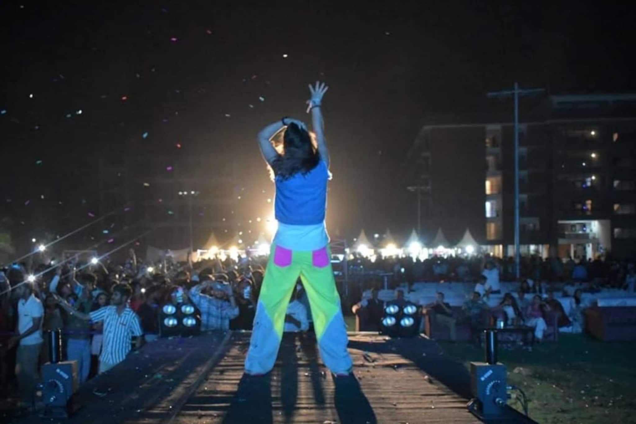 मॅग्झिनमधल्या फोटोने नशीबला कलाटणी, रातोरात स्टार झालेल्या अभिनेत्रीने सोडली इंड