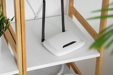 WIFI : किती वर्षांनी बदलावा WiFi राउटर? नाही बदललं तर काय परिणाम होतील? हे तुम्हाला माहित असायला हवं