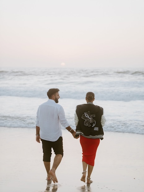 टेलिव्हिजन विश्वातील बोल्ड अँड ब्युटीफुल अभिनेत्री आणि बिग बॉस १४ फेम पवित्रा पुनिया सध्या तिच्या प्रोफेशनल लाईफपेक्षा पर्सनल लाईफमुळे जास्त चर्चेत आहे. एजाज खानसोबतचं तिचं गाजलेलं नातं तुटल्यानंतर पवित्रा पुन्हा एकदा प्रेमात पडली असून तिची गुपचूप साखरपुडा देखील झाली आहे. टेलिव्हिजन विश्वातील बोल्ड अँड ब्युटीफुल अभिनेत्री आणि बिग बॉस १४ फेम पवित्रा पुनिया सध्या तिच्या प्रोफेशनल लाईफपेक्षा पर्सनल लाईफमुळे जास्त चर्चेत आहे. एजाज खानसोबतचं तिचं गाजलेलं नातं तुटल्यानंतर पवित्रा पुन्हा एकदा प्रेमात पडली असून तिची गुपचूप साखरपुडा देखील झाली आहे.