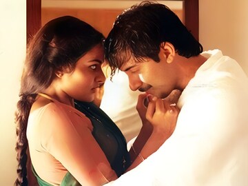  हेमा मालिनींची भाची, अजय देवगणबरोबर डेब्यू; 1 फिल्म अन् रातोरात बनली स्टार, ही अभिनेत्री कोण? 