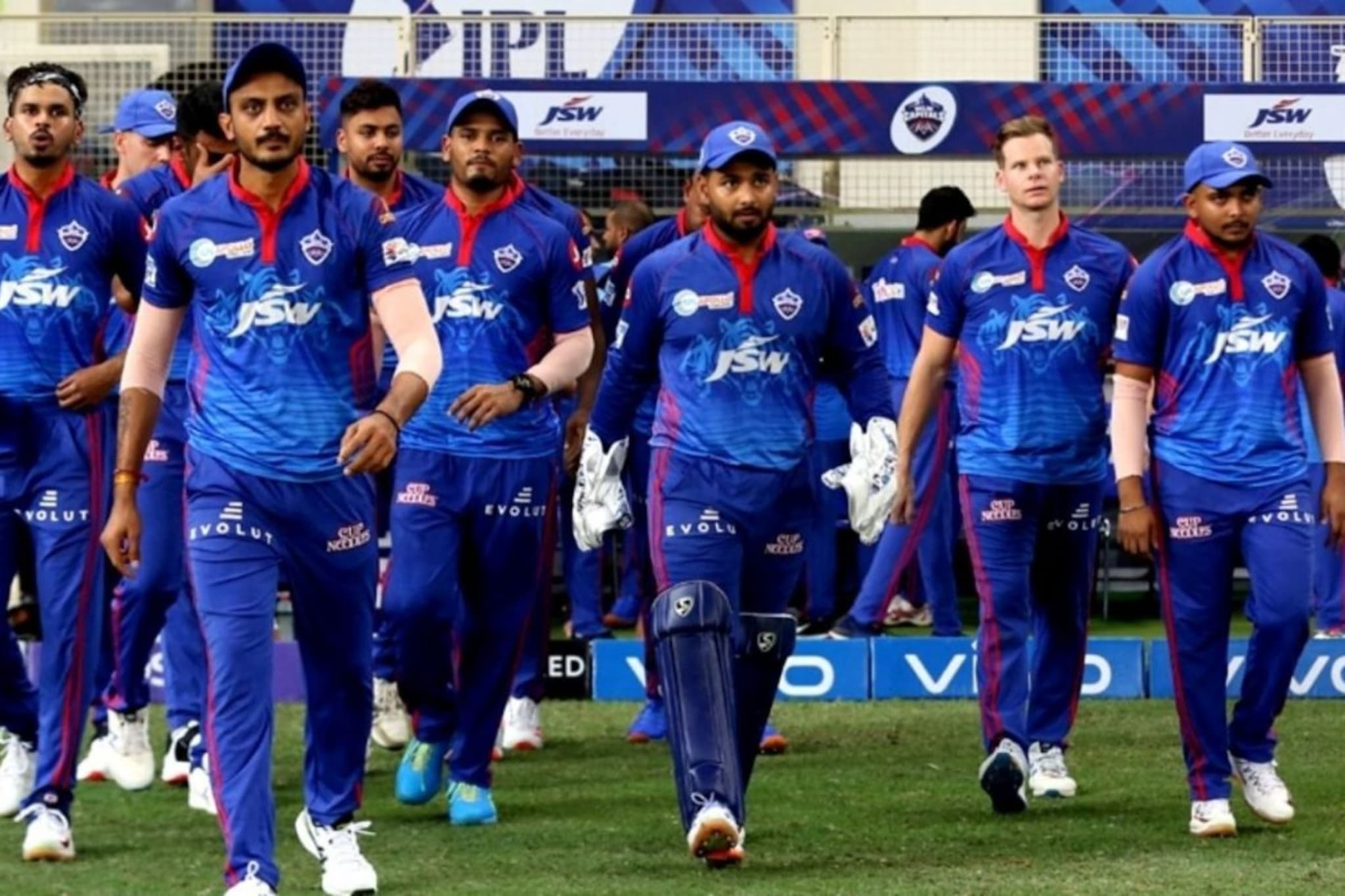 मी माफी मागतो,मला जाऊ द्या; 2 कोटीच्या खेळाडूची आयपीएलमधून माघार, आता तीन वर्षासाठी बॅन 