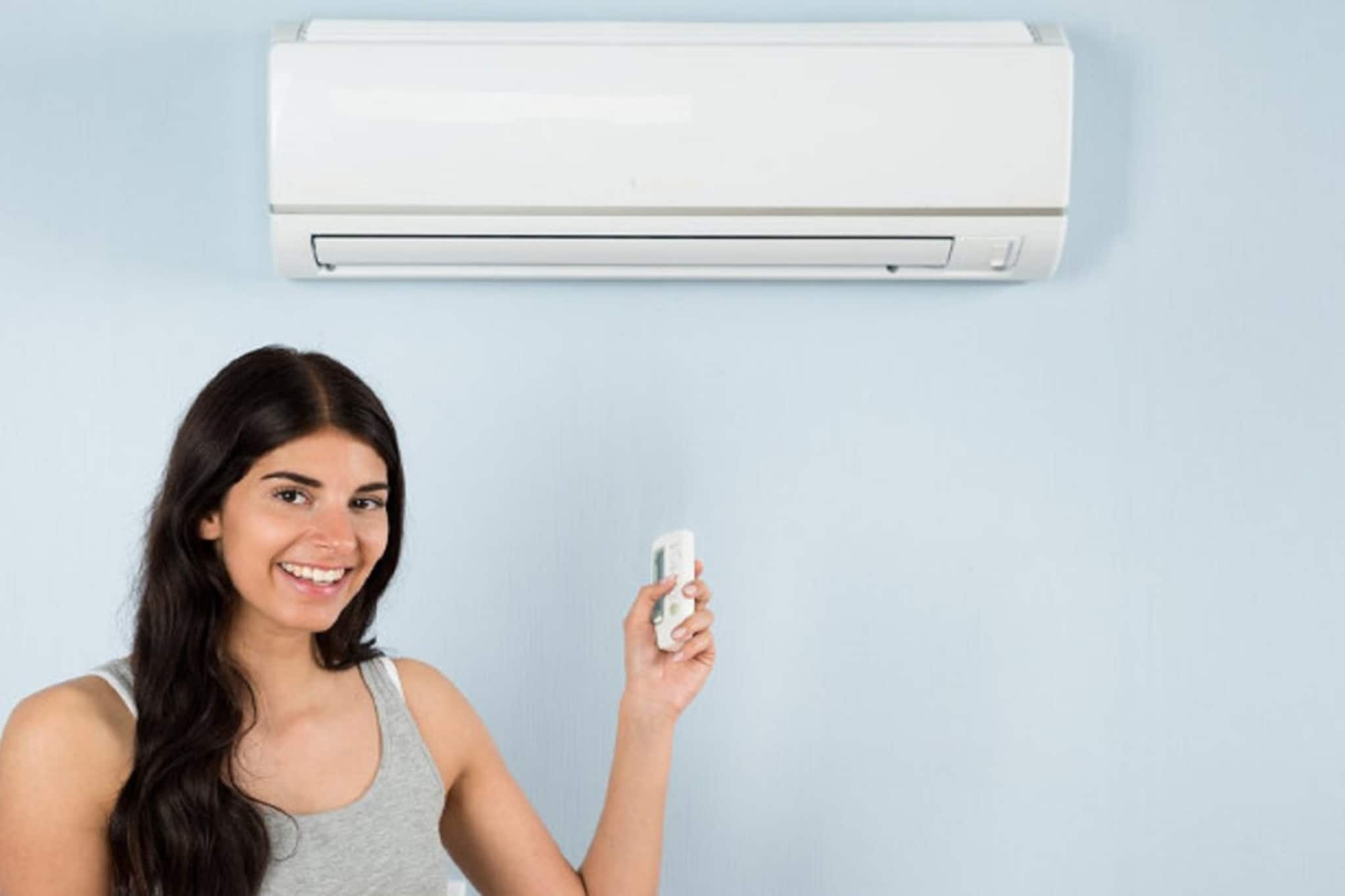 ऑनलाइन AC खरेदी करताय? आधी जाणून घ्या या गोष्टी, अन्यथा होईल पाश्चाताप ऑनलाइन AC खरेदी करताय? आधी जाणून घ्या या गोष्टी, अन्यथा होईल पाश्चाताप