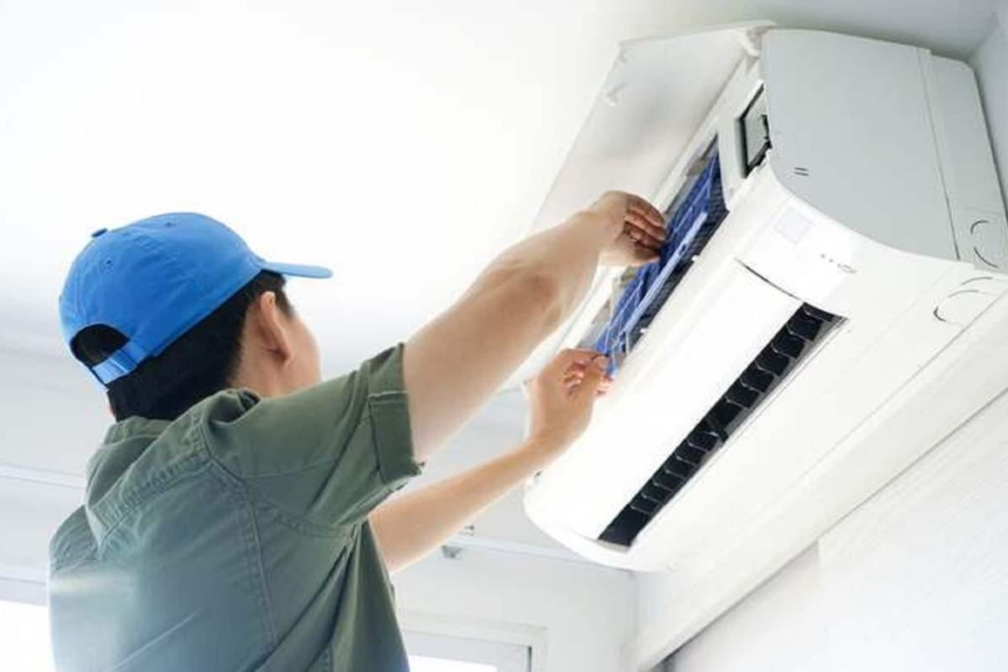 AC सर्व्हिसच्या नावाखाली तुमच्याकडून उकळले जाऊ शकतात पैसे, जाणून घ्या या गोष्टी