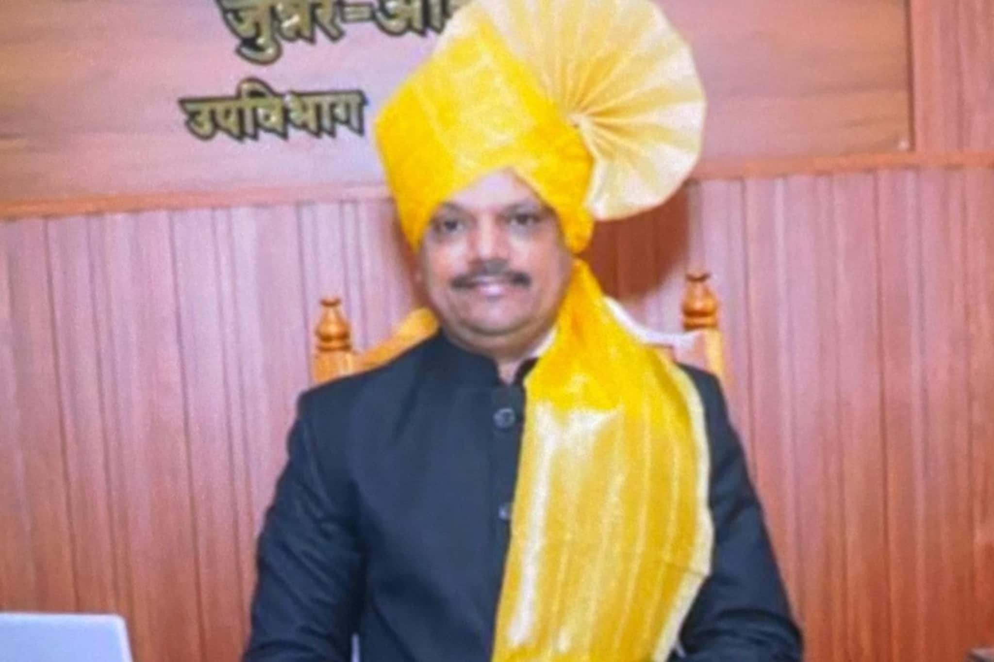 Pune: महसूल विभागातील बड्या अधिकाऱ्यावर मोठी कारवाई, २ लाखांची लाच घेताना रंगेहात पकडलं