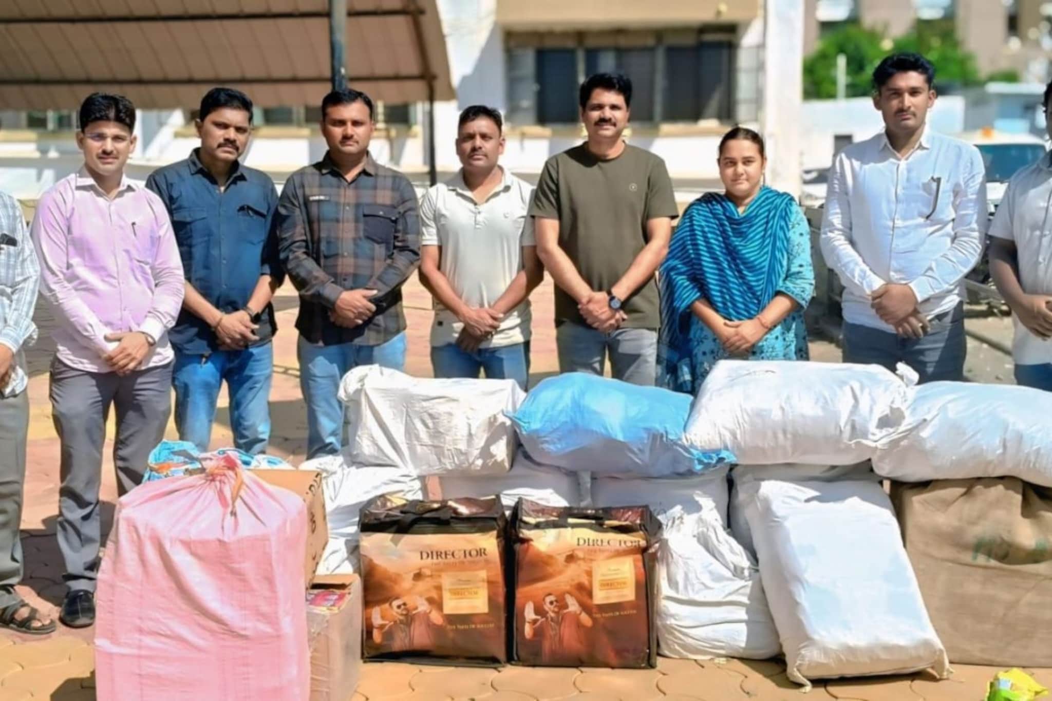 सोनाराच्या डोळ्यात चटणी फेकून लूट करणाऱ्यांचा बीड पोलिसांनी उतरवला माज