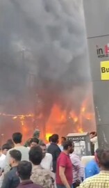  होत्याचं नव्हतं झालं! भिवंडीत फर्निचर मार्केटला आग, १० दुकाने जळून खाक, पाहा PHOTOs 