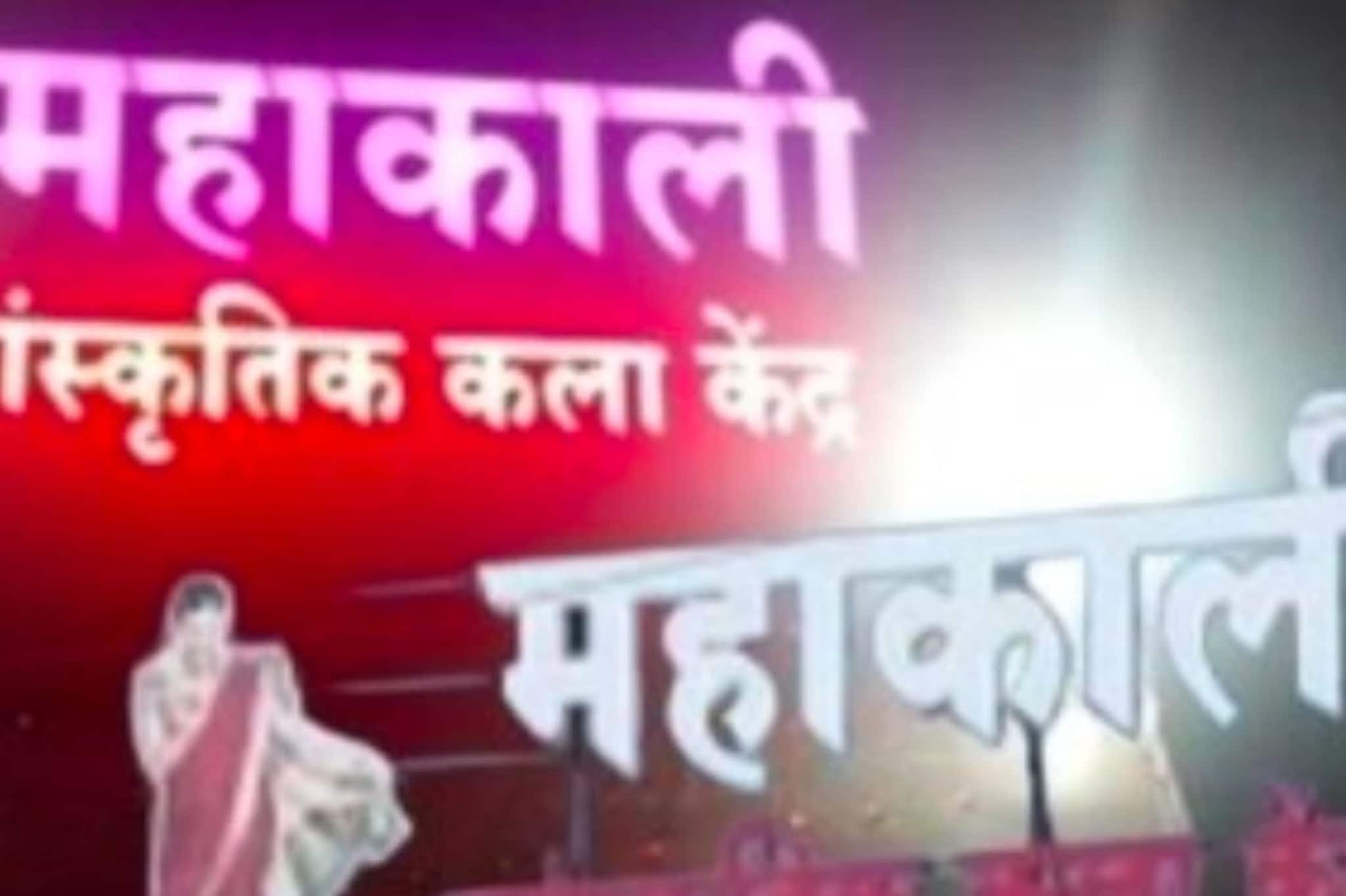 कस्टमर आला की मुली दाखवायचा... कसा चालायचा धंदा? पीडितेना सांगितले मॅनेजरचे काळे कारनामे; धाराशिव हादरले कस्टमर आला की मुली दाखवायचा... कसा चालायचा धंदा? पीडितेना सांगितले मॅनेजरचे काळे कारनामे; धाराशिव हादरले