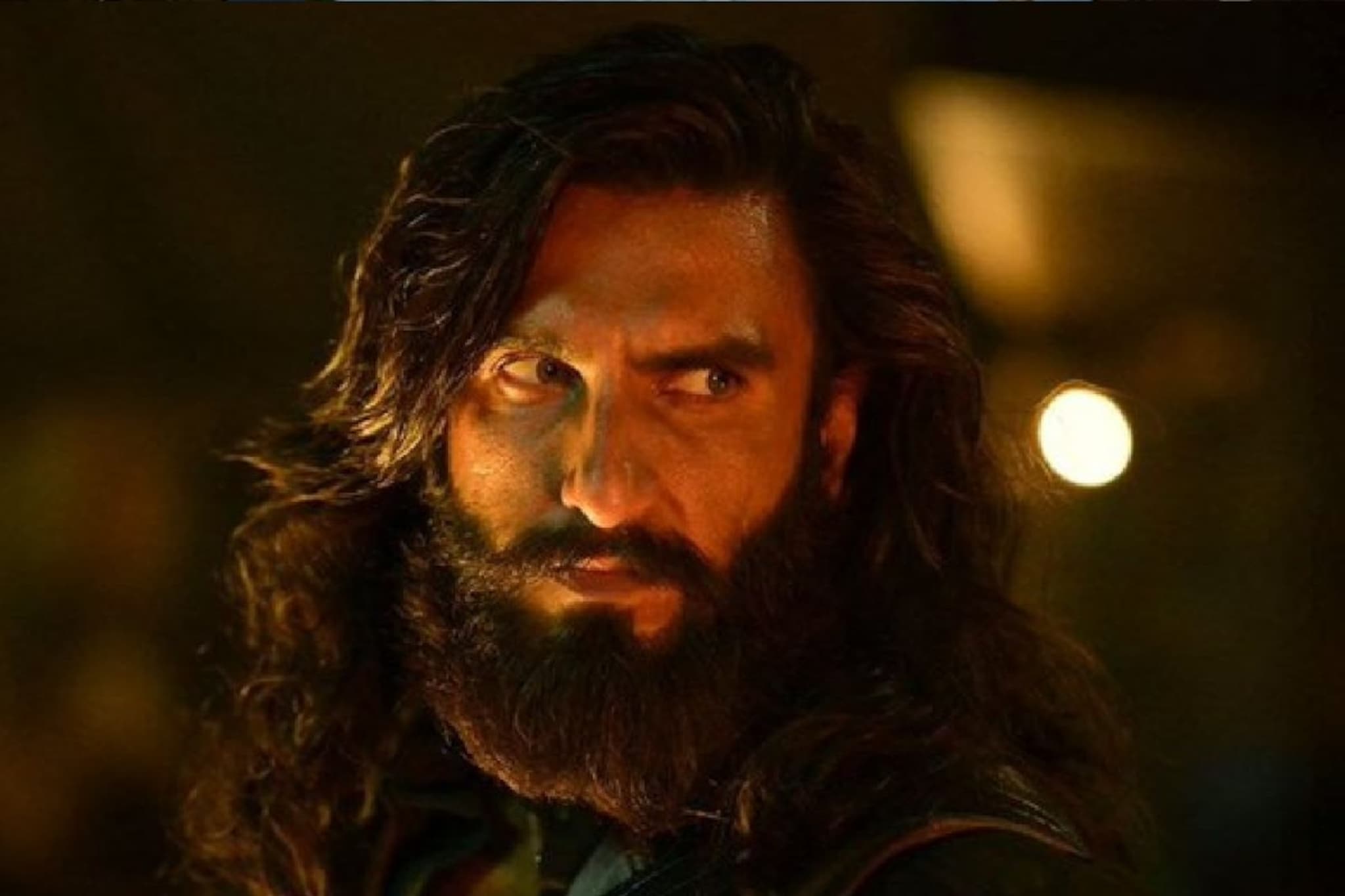 dhurandhar 2: धुरंधर 2 वर बंदी घाला, याचिकाकर्त्याची थेट हायकोर्टात याचिका, काय आहे कारण? 