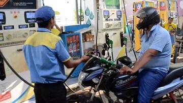 एका चुकीने होईल मोठी फसवणूक! पेट्रोल-डिझेल भरताना या 5 गोष्टींवर द्या लक्ष