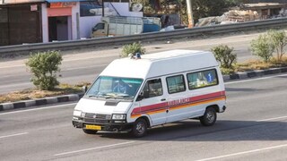 ग्रीन कॉरिडॉर करून डोनेट केलेले अवयव पोहोचवण्यात आले