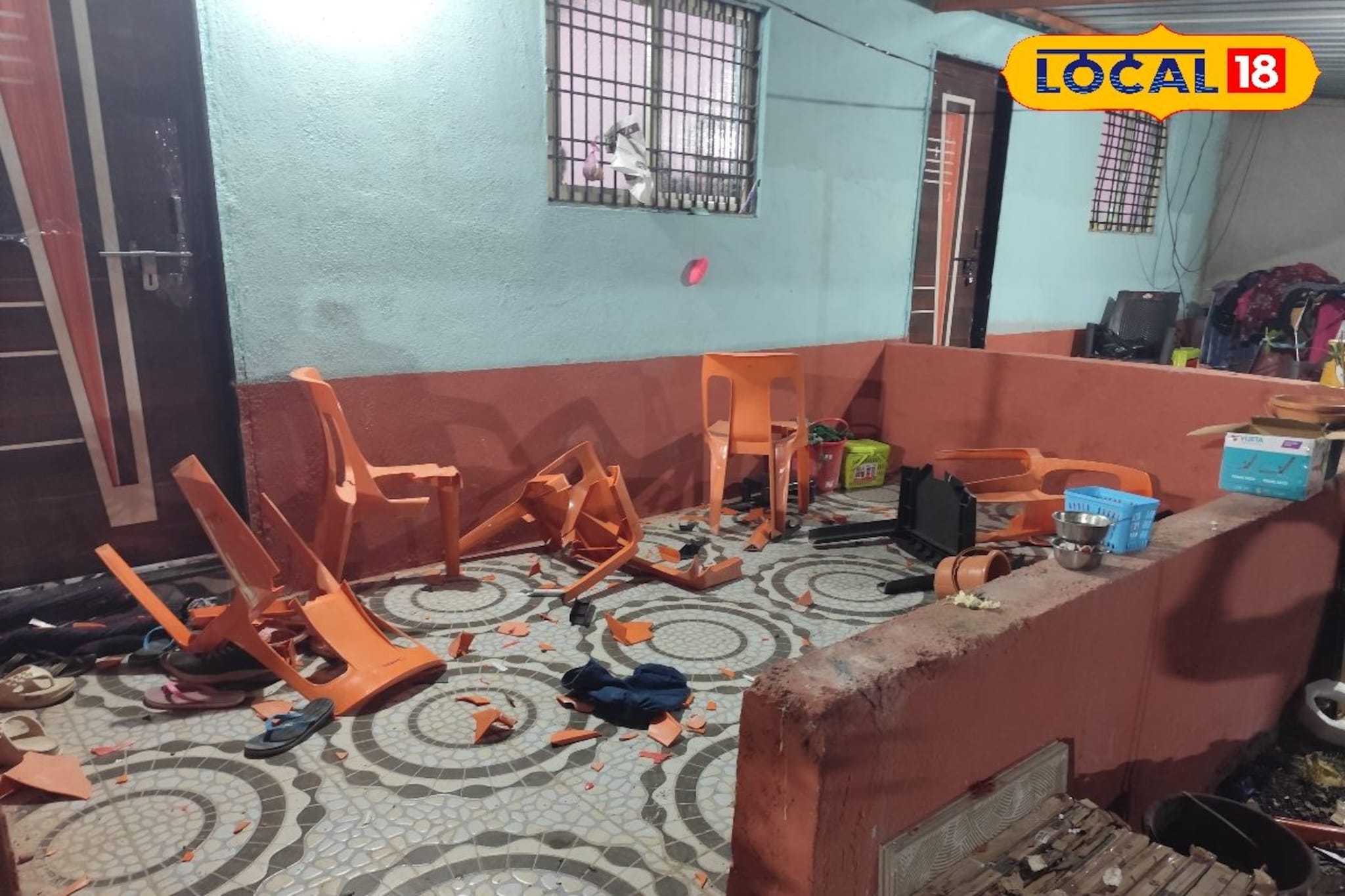 पैठणमध्ये मध्यरात्री गोंधळ! डान्स बारसमोर गोळीबार अन् गाव झालं जमा