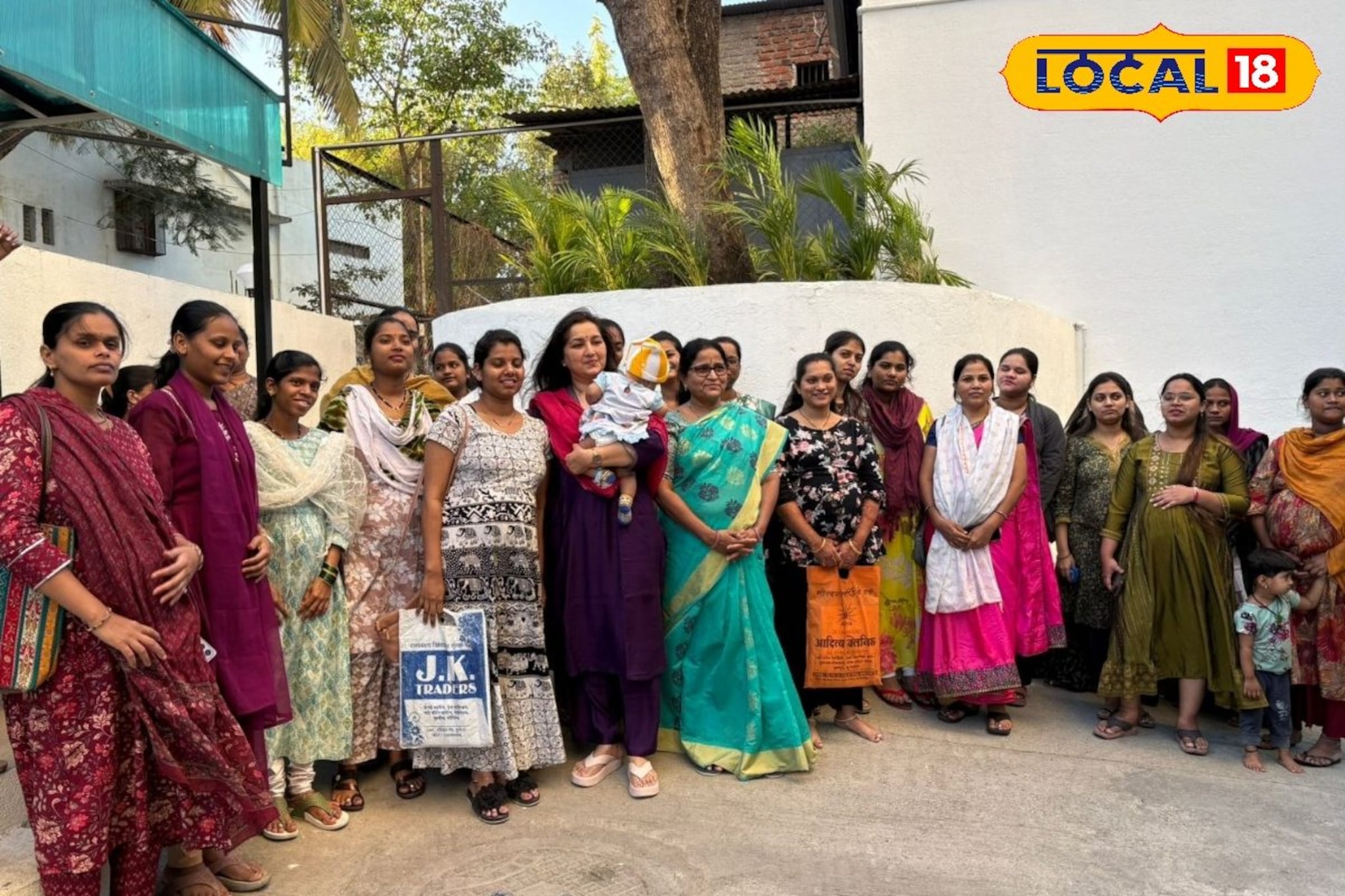 गरोदर महिलांना असाही मदतीचा हात, उचलला जातो वैद्यकीय खर्च, स्मितांचा उपक्रम