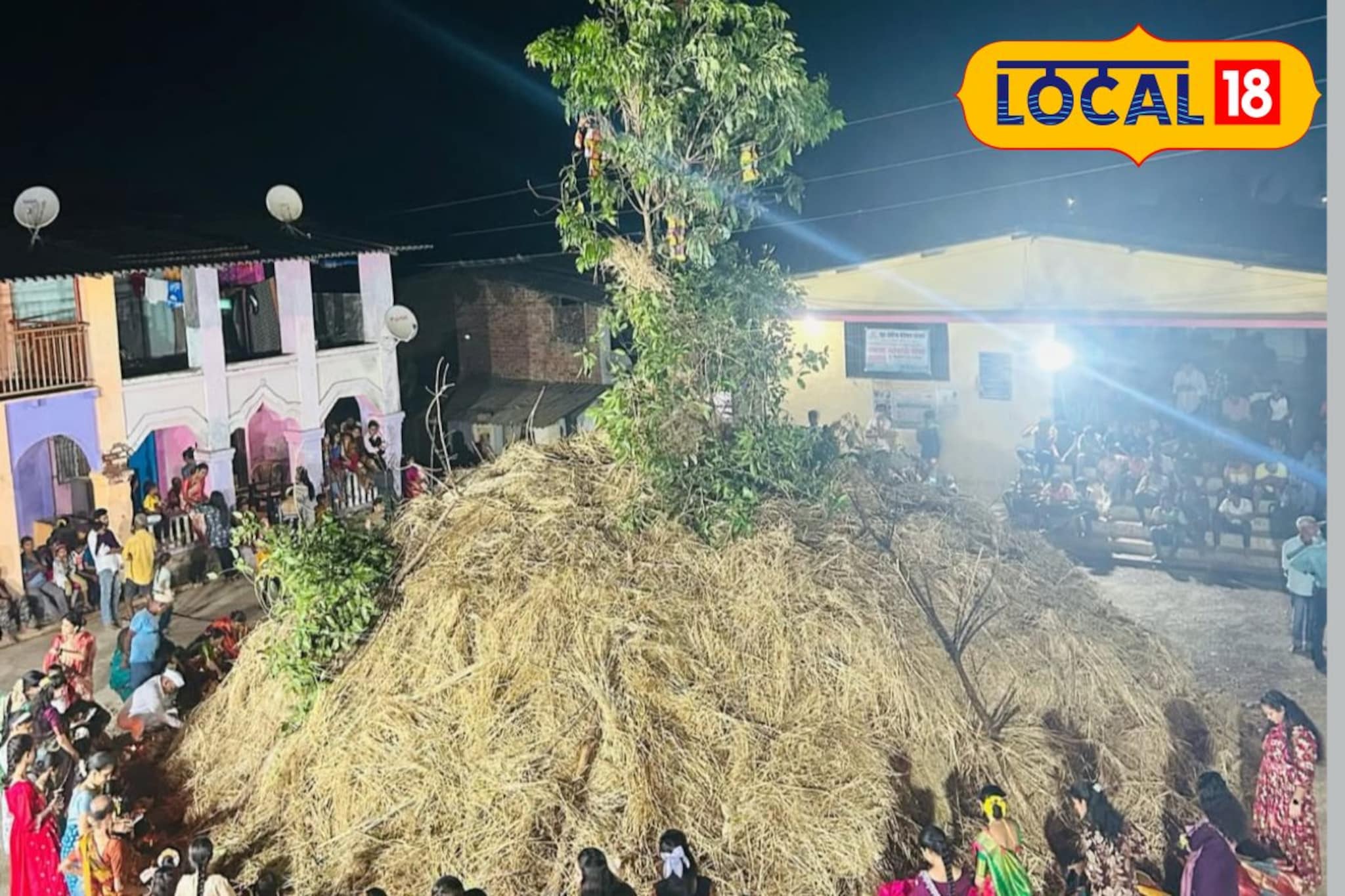 कोकणातील सर्वात मोठा शिमगा,रायगडमध्ये पेटते 50 फुटांची भव्य होळी,काय आहे परंपरा?