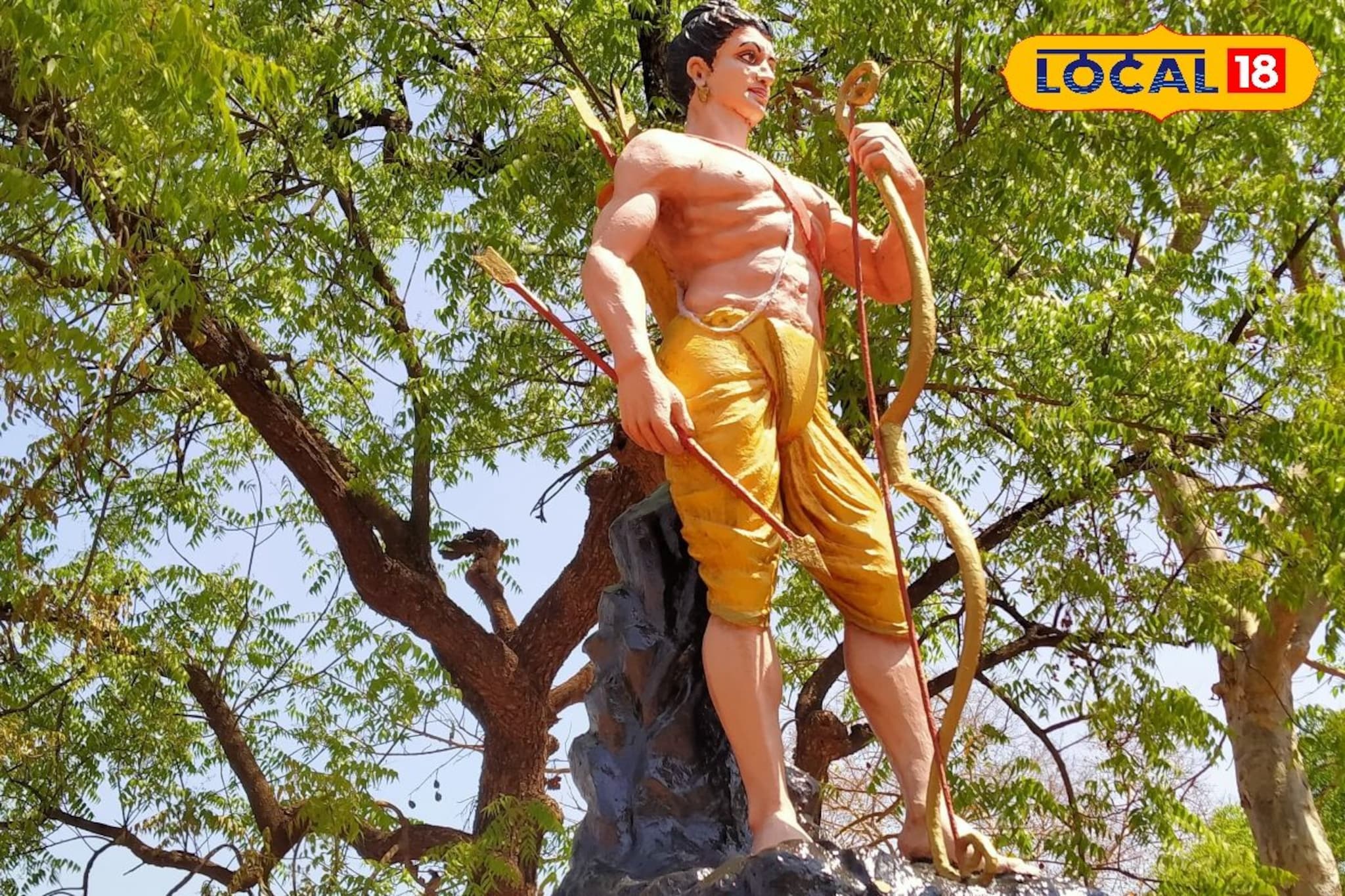 वनवासी रामाची एकाच दगडातून घडवलेली मूर्ती, महाराष्ट्रातील हे ठिकाण माहितीये का?