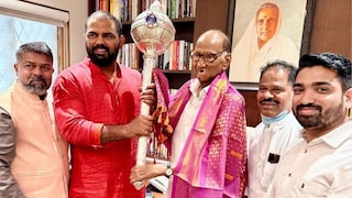 Harshwardhan Sadgir met Sharad Pawar Harshwardhan Sadgir met Sharad Pawar