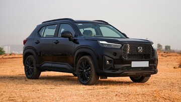 'या' जबरदस्त SUV वर मिळतंय 1.81 लाखांचं डिस्काउंट! देते 17KM मायलेज