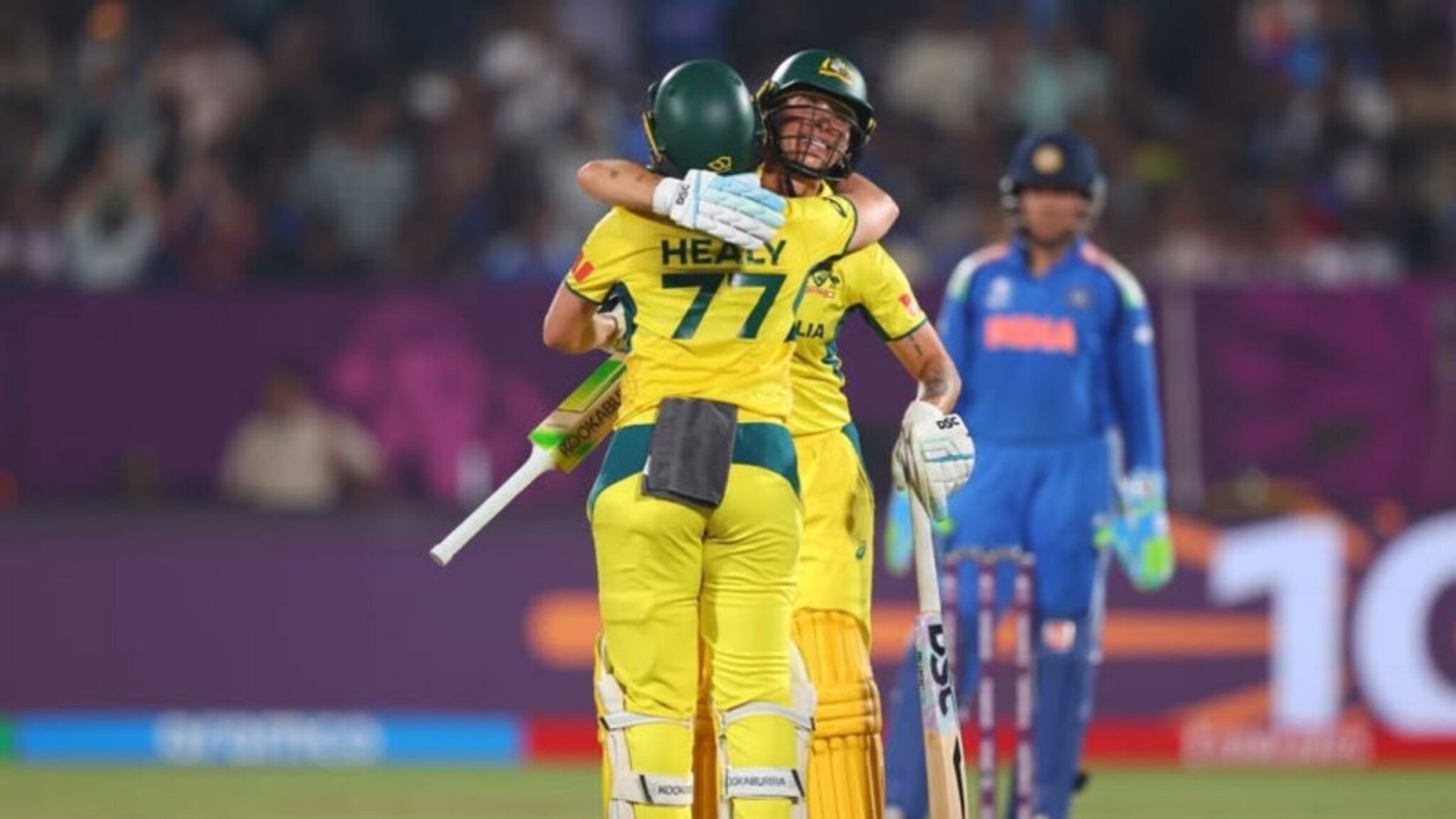 IND vs AUS : टीम इंडियाने 120 बॉलमध्येच मॅच हारली, कॅप्टन एकटीच पुरुन उरली, ऑस्ट्रेलियाकडून लाजिरवाणा पराभव