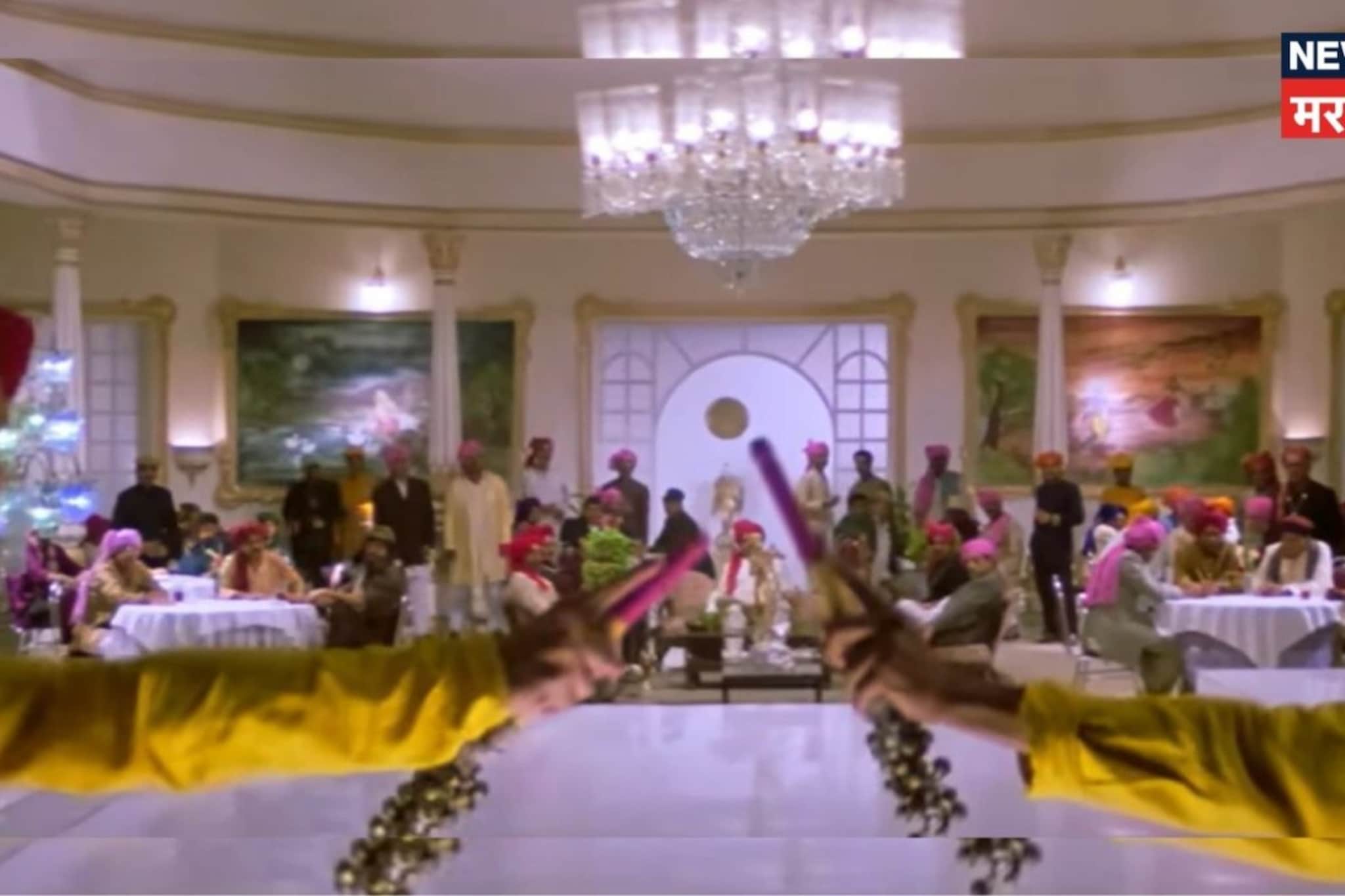 माधुरी दीक्षितचं आयकॉनिक गाणं! फक्त एका आठवड्यात विकल्या गेल्या 1 कोटी कॅसेट्स, बम्पर कमाई