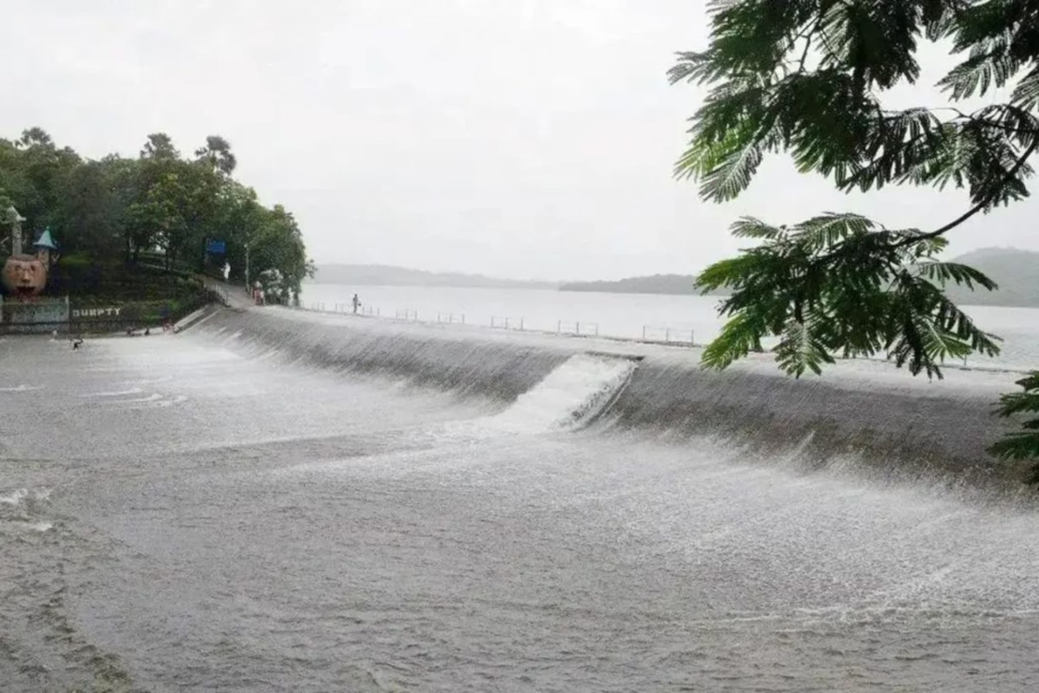 मुंबईमध्ये ऐन उन्हाळ्यात पाण्याची मोठी समस्या, जलाशय दुरुस्तीसाठी किती महिन्यांचा कालावधी लागणार?