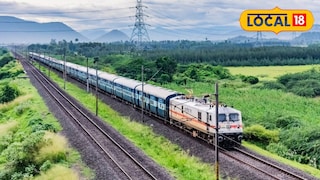 दादर-भुसावळ एक्स्प्रेस आता कायमस्वरूपी धावणार दादर-भुसावळ एक्स्प्रेस आता कायमस्वरूपी धावणार