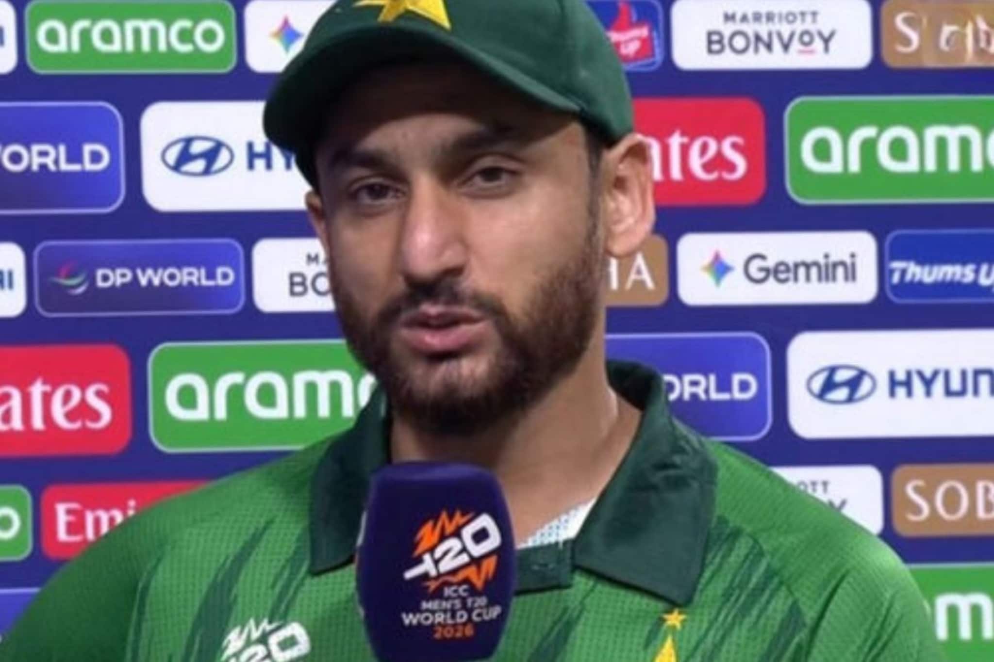 PAK vs SL : पाकिस्तान सेमीफायनलमधून बाहेर, सलमान आगा रडकुंडीला आला PAK vs SL : पाकिस्तान सेमीफायनलमधून बाहेर, सलमान आगा रडकुंडीला आला