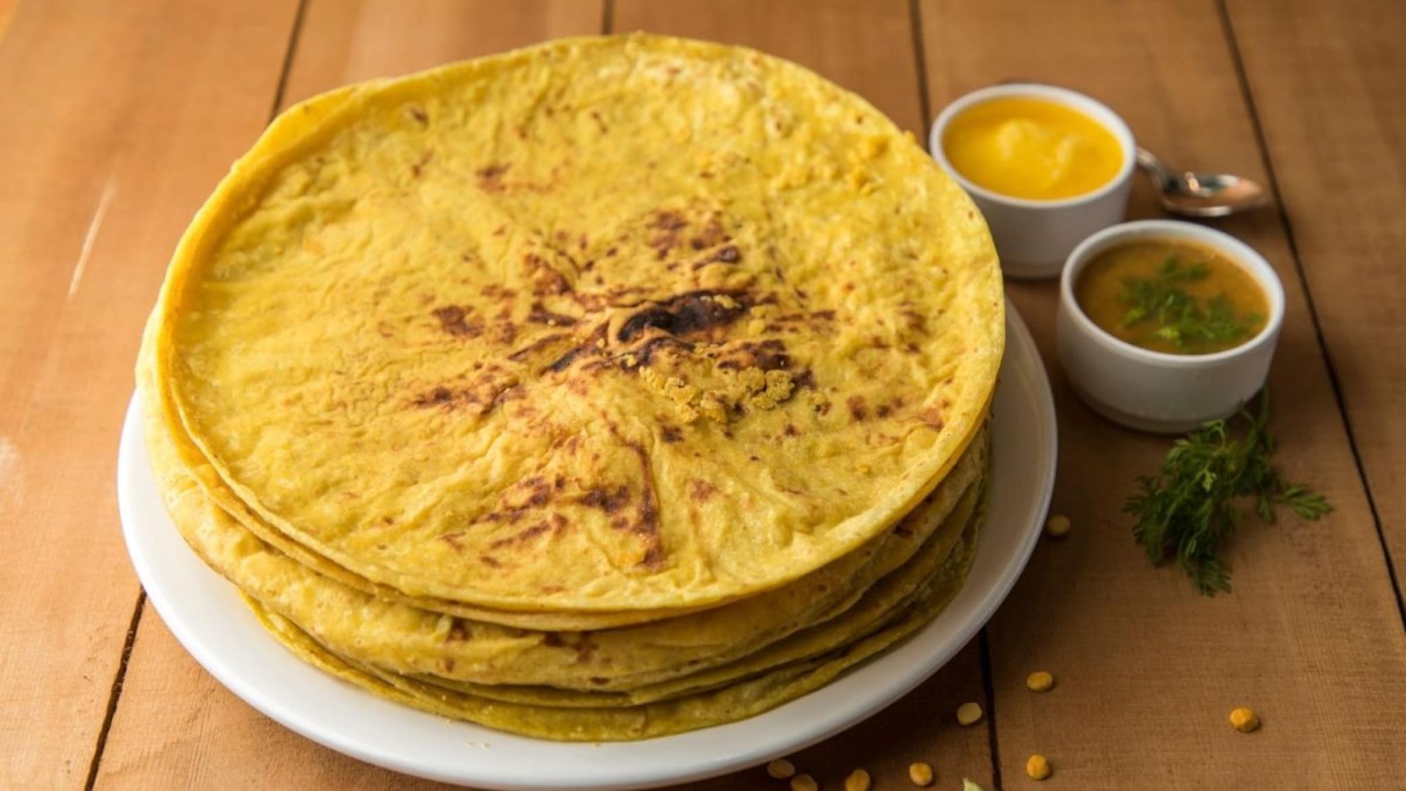 Puranpoli : पुरण पातळ झालं, लाटताना पोळी फाटतेय! फसलेली पुरणपोळी परफेक्ट करण्यासाठी सोप्या ट्रिक