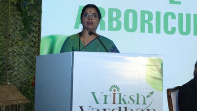 Green Mumbai Vision: Mayor Tawade, Experts Brainstorm at International Arboriculture Conference