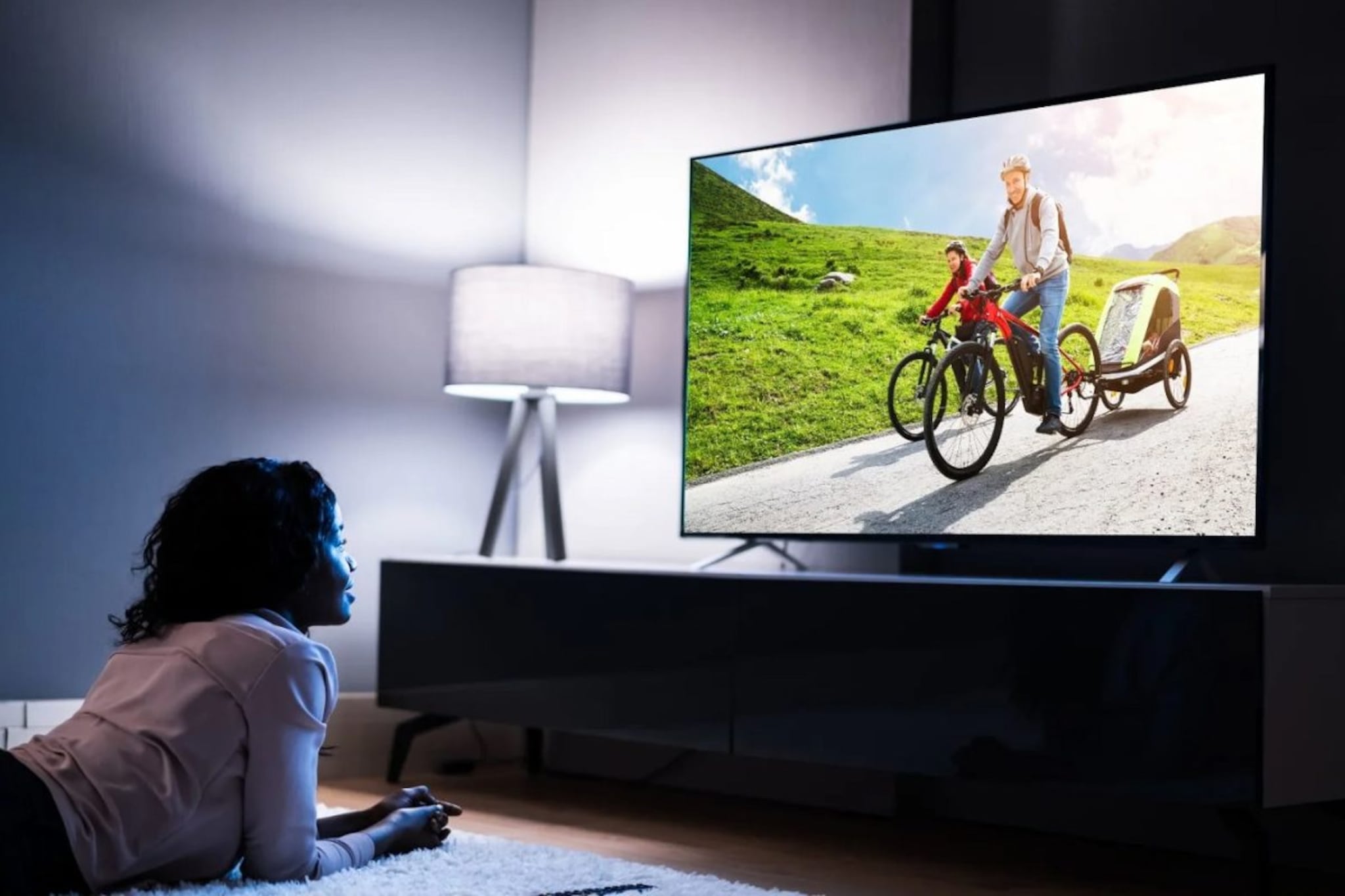 स्मार्ट TV खरेदी करताना चेक करा या 3 गोष्टी, अन्यथा होईल नुकसान