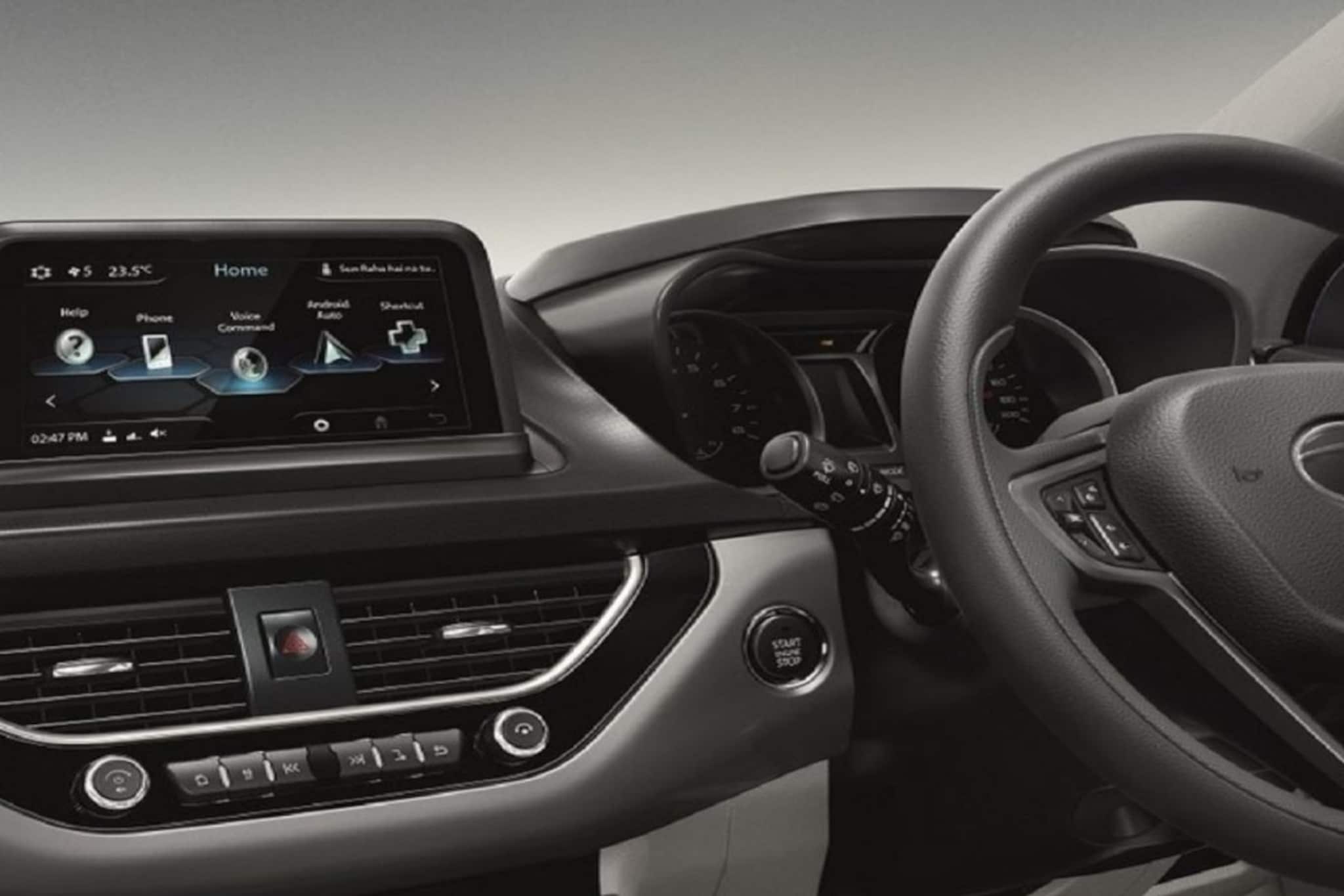 24KM मायलेज देणाऱ्या 'या' देसी SUV साठी ग्राहकांच्या रांगा! किंमत फक्त...