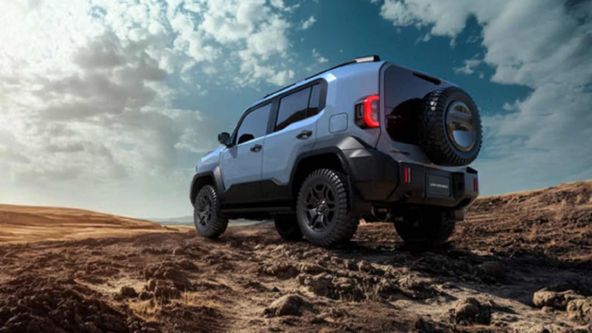 Mini Fortunerचा मार्केटमध्ये धुमाकूळ! मोठ्या SUV लाही मागे टाकतात फीचर्स