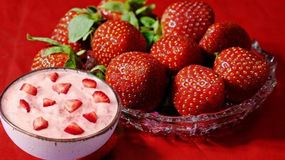 स्ट्रॉबेरी श्रीखंड रेसिपी