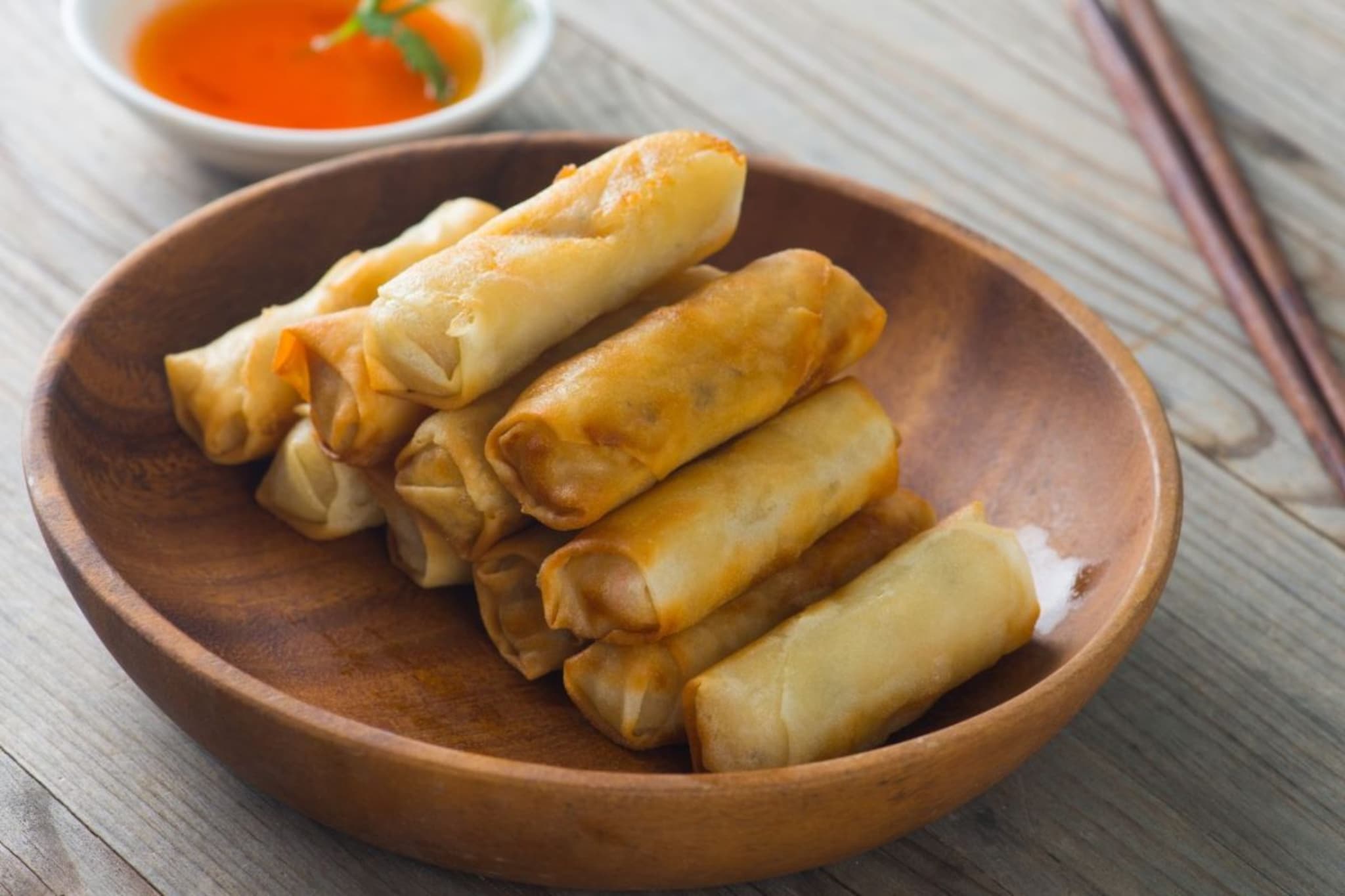 मुलांच्या डब्यासाठी बनवा क्रिस्पी पोटॅटो मटर रोल! झटपट तयार होईल, पाहा रेसिपी