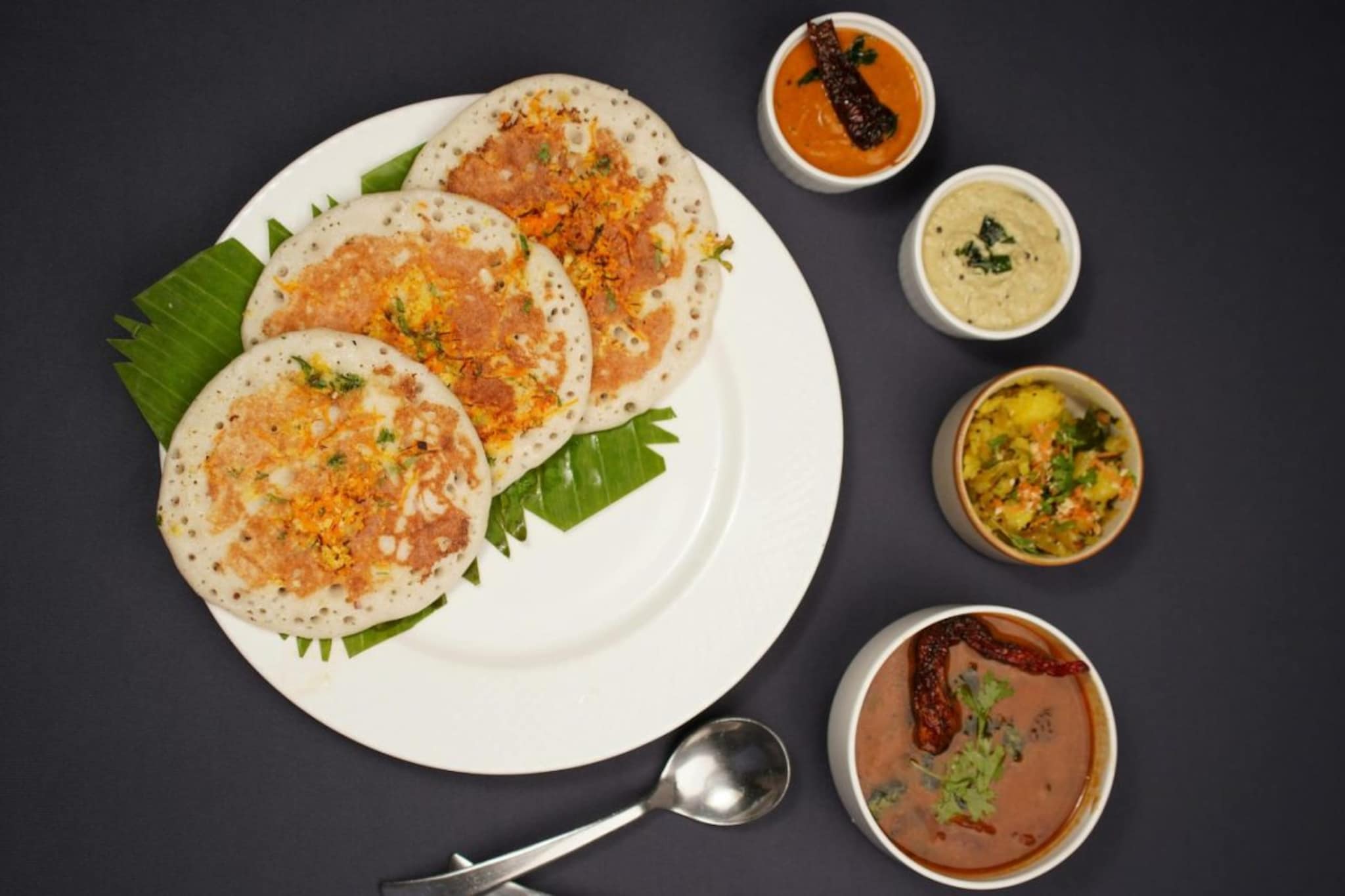 सकाळच्या गडबडीत झटपट होईल नाश्ता, न आंबवता बनवा इन्स्टंट स्पंज डोसा! पाहा रेसिपी