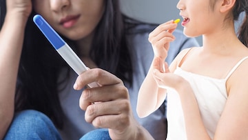 गर्भनिरोधक गोळ्यांचा वापर खरंच सुरक्षित आहे का? तज्ज्ञांनी दिली धक्कादायक माहिती