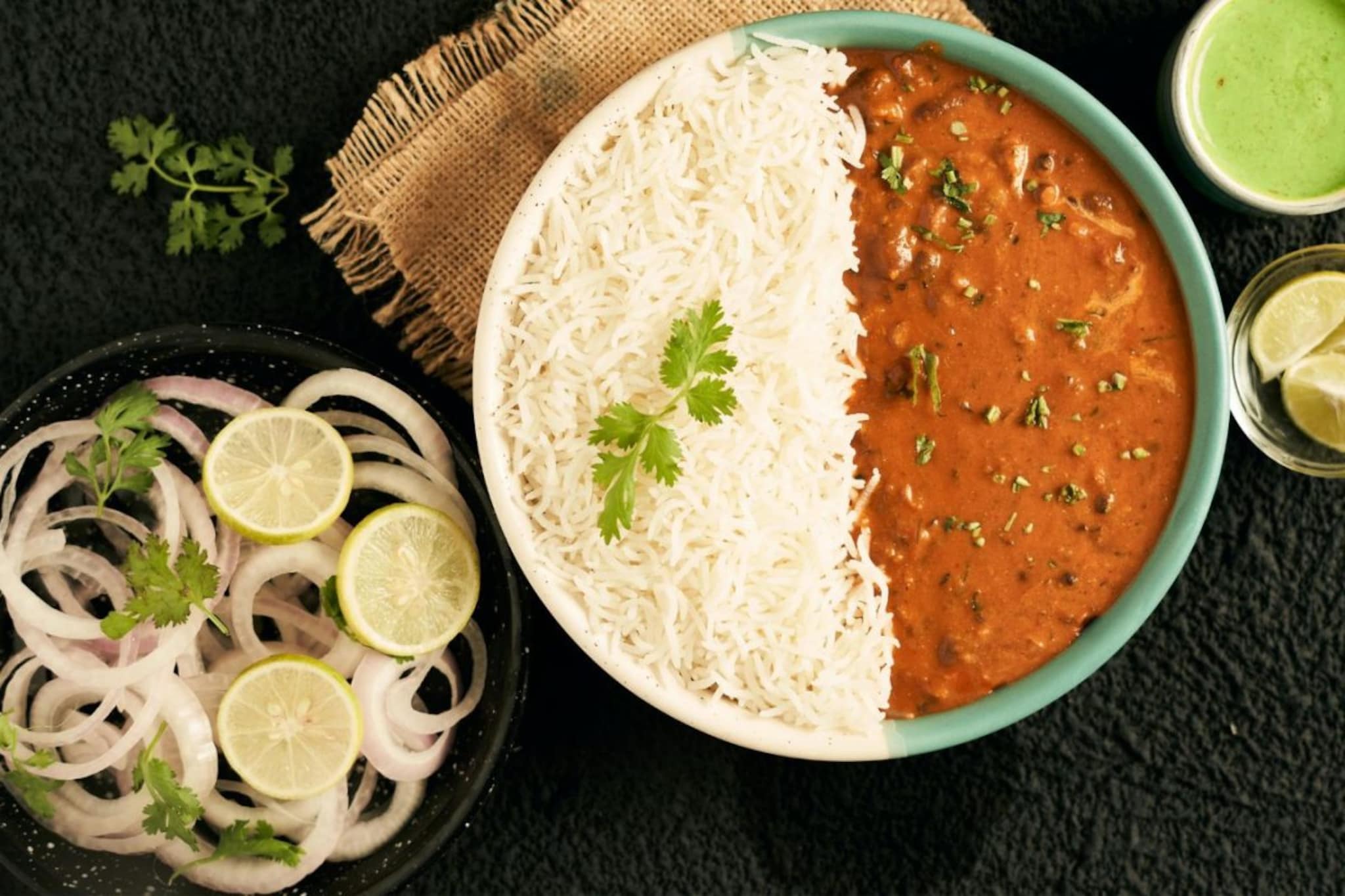 जेवणासोबत कच्चा कांदा खावा की नाही? तज्ज्ञांनी सांगितलं धक्कादायक सत्य, वाचून है