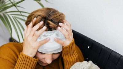 Migraine Alert: Changing Weather Triggers Headaches, Neurologists Offer Key Advice