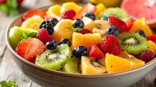 कापून ठेवलेली फळं का खाऊ नये? कापून ठेवलेली फळं का खाऊ नये?