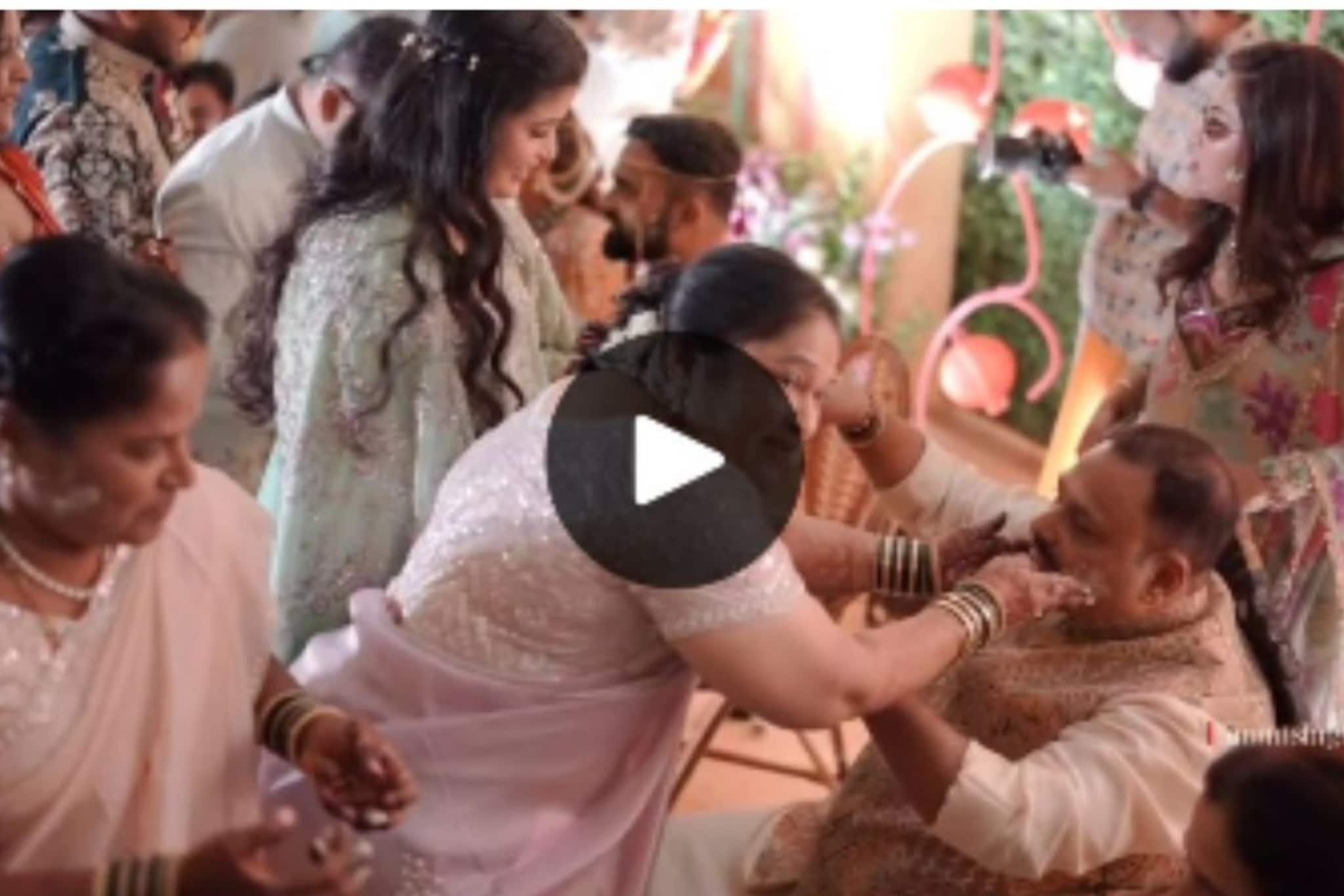 कोल्हापूरात दोन आमदारांच्या घरी लगीन घाई, कुटुंब रंगले हळदीत; शाही विवाहाचा पहिला व्हिडीओ समोर 