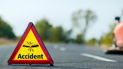 सिंहगड घाटात भीषण अपघात (प्रतिकात्मक फोटो) 