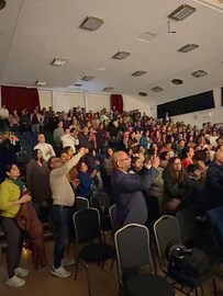 33 वर्षांआधी आलेलं मराठी नाटक, आजही हाऊसफुल; रचला नवा रेकॉर्ड