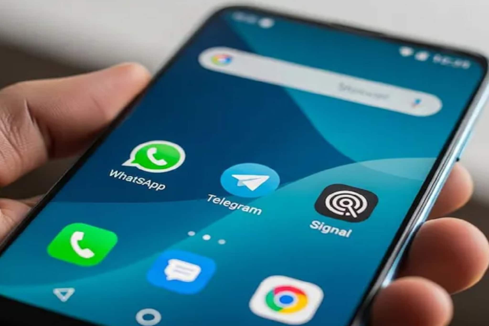 व्हॉट्सअ‍ॅप चालवण्याचा नवा नियम 1 मार्चपासून लागू! तुमच्यावर काय परिणाम होईल?