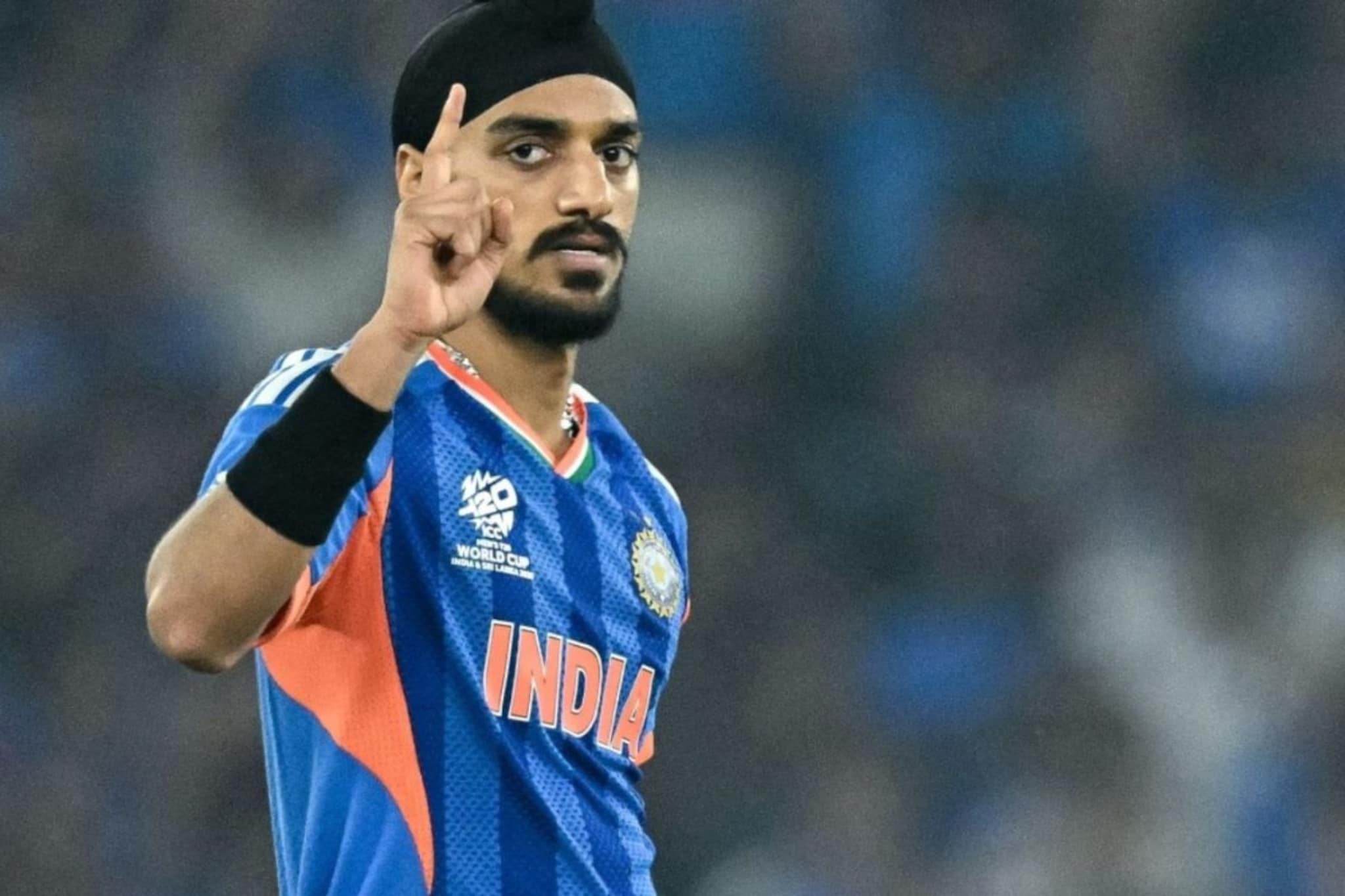 चुकीला माफी नाही, टीम इंडियाच्या रील स्टारला रियल दणका, अर्शदीपवर ICC ची कारवाई!