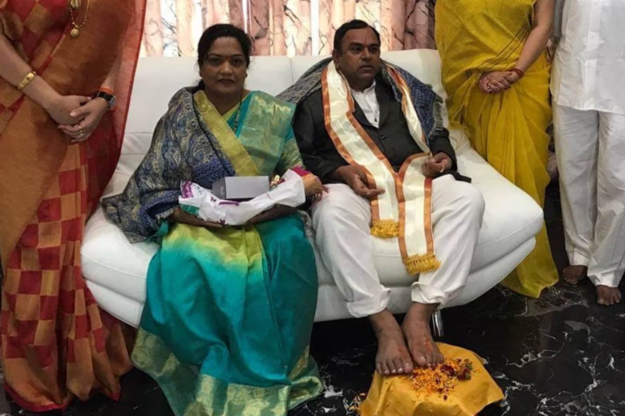 Ashok Kharat: अशोक खरातची पाठराखण करणारी बायको आता अडचणीत, शिर्डीतील प्रकरणात अटक होण्याची शक्यता