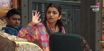 आधी हिला हाकला! अनुश्रीने असं काय केलं? पुन्हा भडकले प्रेक्षक; Bigg Boss Marathi 6 मधून बाहेर काढण्याची मागणी